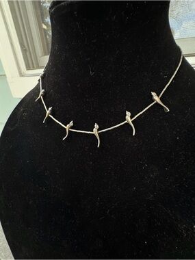 Vintage 60’s Delicate Navajo Silver Bird fetish Charm Choker Necklace
